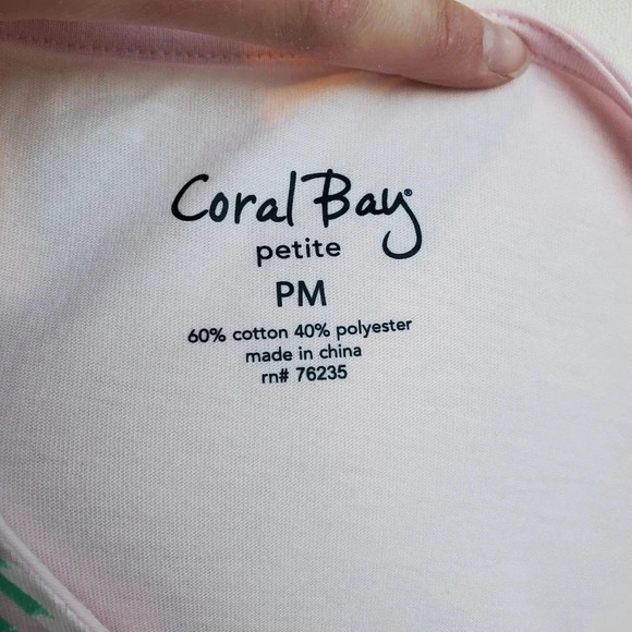 CORAL BAY | Petite Butterfly V-Neck Short Sleeve Top sz M - Picture 6 of 6